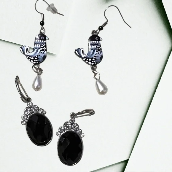 Assorted Pierced Earrings. The black with gold is a Monet, pierced. - Picture 2 of 5